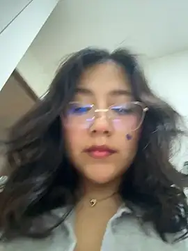 kittyfresita online show from October 7, 2025, 2:31 am