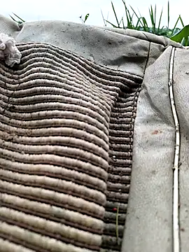 Snapshot of huzi518 chatting on September 19, 2025, 11:27 pm huzi518 online show from September 19, 2025, 11:27 pm