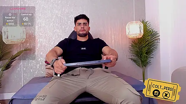 Colt Perci online show from March 21, 2025, 4:06 am