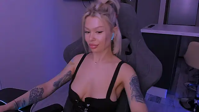 Snapshot of Sasha_Mason chatting on January 30, 2025, 6:35 am Sasha Mason online show from January 30, 2025, 6:35 am