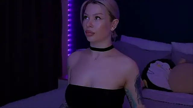 Sasha Mason online show from March 13, 2026, 1:01 am