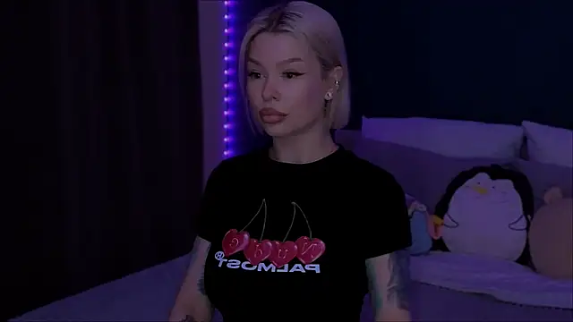 Sasha Mason online show from May 2, 2026, 10:48 pm