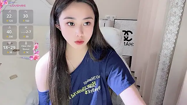 Snapshot of Caitlyn__ chatting on March 20, 2025, 3:36 pm Caitlyn online show from March 20, 2025, 3:36 pm