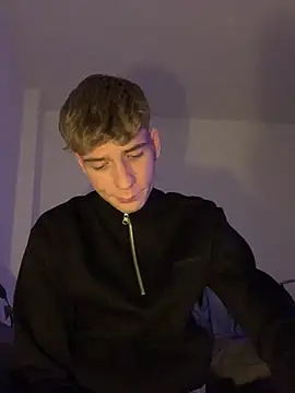 MiguelRausch online show from February 26, 2025, 5:50 pm