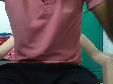 hot dark chocolate08 online show from October 13, 2025, 4:07 pm