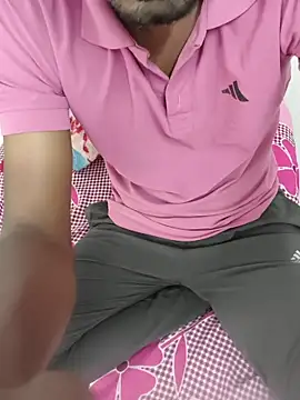 hot dark chocolate08 online show from February 2, 2026, 6:34 am