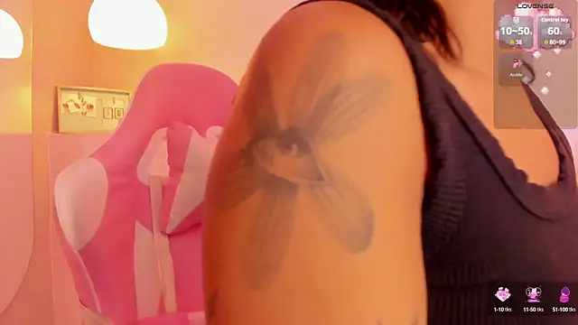 Snapshot of soy_jess03 chatting on September 18, 2025, 12:29 pm soy jess03 online show from September 18, 2025, 12:29 pm