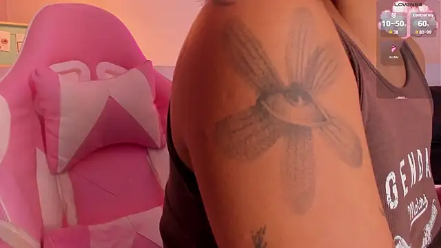 Snapshot of soy_jess03 chatting on September 22, 2025, 12:07 pm soy jess03 online show from September 22, 2025, 12:07 pm