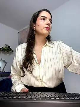 Snapshot of tatianaAlvarez1 chatting on October 12, 2025, 8:19 pm tatianaAlvarez1 online show from October 12, 2025, 8:19 pm