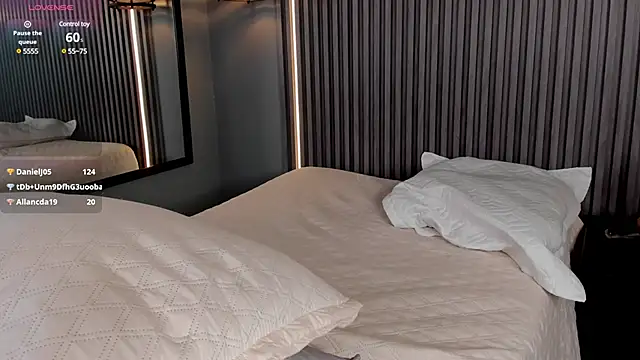 Snapshot of aura-baker chatting on January 27, 2025, 7:03 pm aura-baker online show from January 27, 2025, 7:03 pm