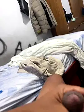 Snapshot of morenoroludo777 chatting on September 10, 2025, 9:20 am morenoroludo777 online show from September 10, 2025, 9:20 am