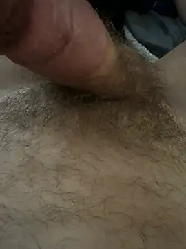 jrizz215 online show from February 4, 2025, 3:04 pm