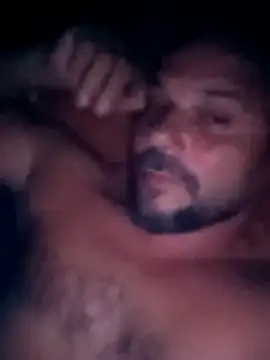 Snapshot of Javierchico chatting on June 11, 2026, 4:32 am Javierchico online show from June 11, 2026, 4:32 am