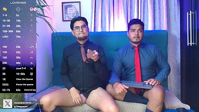 Snapshot of thiagowes chatting on September 17, 2025, 4:14 am thiagowes online show from September 17, 2025, 4:14 am