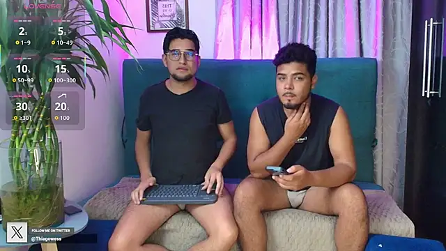 Snapshot of thiagowes chatting on October 3, 2025, 3:47 am thiagowes online show from October 3, 2025, 3:47 am