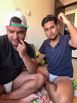 Snapshot of thiagowes chatting on November 23, 2025, 3:01 pm thiagowes online show from November 23, 2025, 3:01 pm