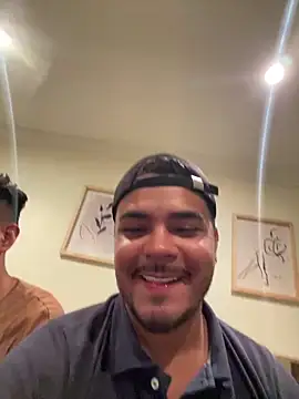 Snapshot of thiagowes chatting on December 19, 2025, 4:41 am thiagowes online show from December 19, 2025, 4:41 am