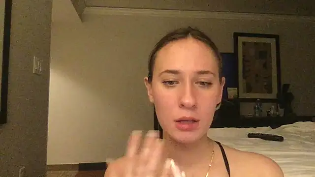 M1ssyk1ssy online show from December 1, 2024, 4:29 pm