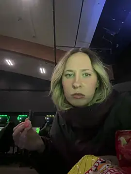 M1ssyk1ssy online show from December 22, 2024, 7:21 pm