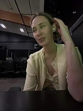 Snapshot of M1ssyk1ssy chatting on August 1, 2026, 11:36 pm M1ssyk1ssy online show from August 1, 2026, 11:36 pm