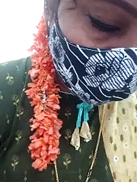 Snapshot of gaurika18 chatting on March 2, 2026, 6:14 am gaurika18 online show from March 2, 2026, 6:14 am