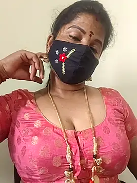 gaurika18 online show from May 4, 2026, 7:59 am