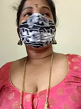 gaurika18 online show from May 7, 2026, 5:24 am