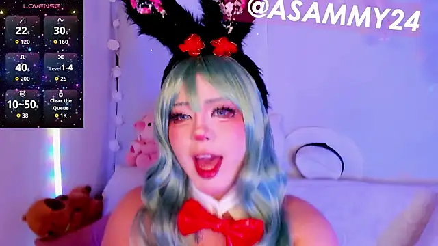 Lilith Asami online show from September 13, 2025, 10:04 am