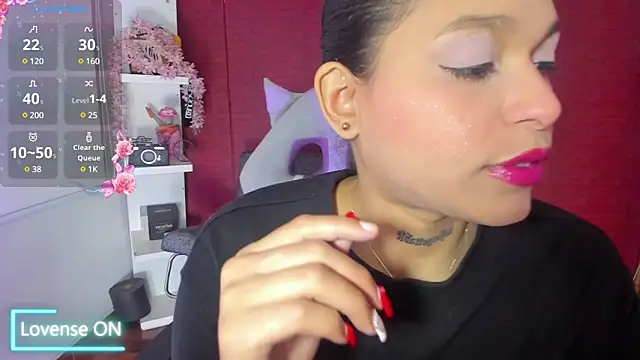 samantha simur online show from January 18, 2025, 9:55 pm