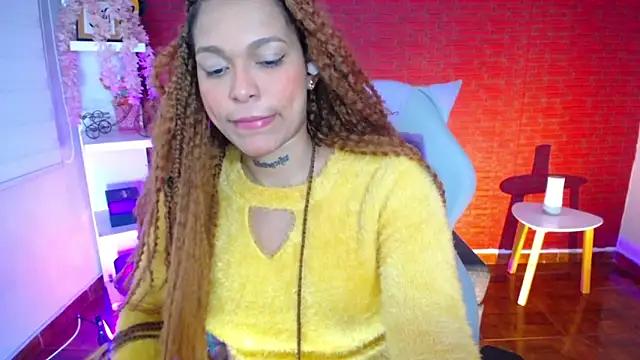 samantha simur online show from February 11, 2025, 4:11 am