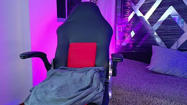 meggan 77 online show from February 28, 2026, 11:17 pm