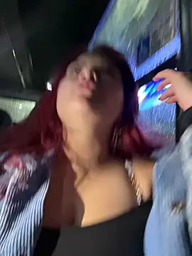 Snapshot of lia_moon77 chatting on February 13, 2025, 2:34 am lia moon77 online show from February 13, 2025, 2:34 am