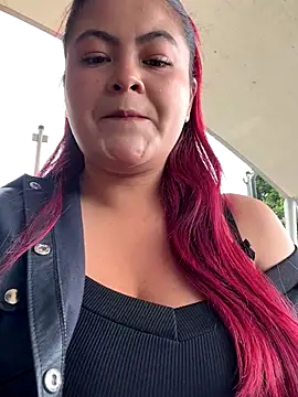 Snapshot of lia_moon77 chatting on October 24, 2025, 8:27 pm lia moon77 online show from October 24, 2025, 8:27 pm