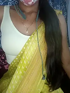 Snapshot of Miakhalifatamil chatting on December 18, 2024, 4:39 pm Miakhalifatamil online show from December 18, 2024, 4:39 pm