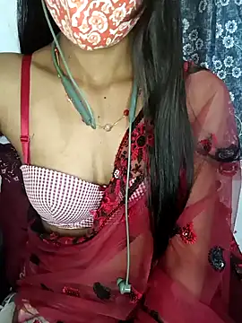 Snapshot of Miakhalifatamil chatting on January 14, 2025, 8:15 pm Miakhalifatamil online show from January 14, 2025, 8:15 pm