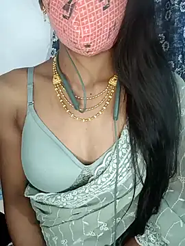 Snapshot of Miakhalifatamil chatting on January 19, 2025, 5:18 pm Miakhalifatamil online show from January 19, 2025, 5:18 pm