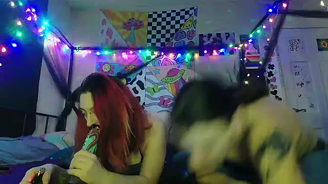 NovaLove2002 online show from February 10, 2025, 6:31 am