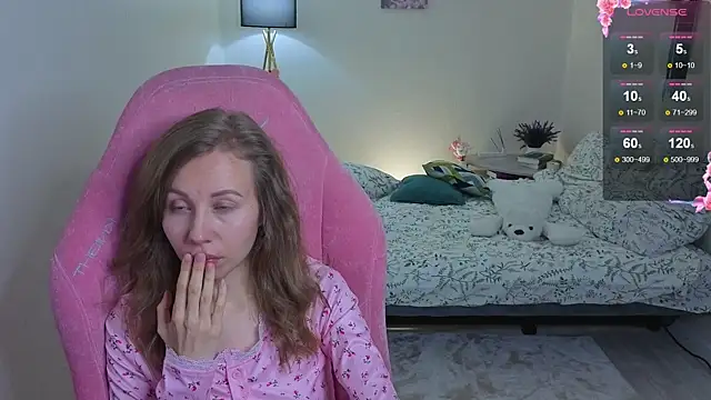 Lill Mary online show from September 19, 2025, 12:56 am