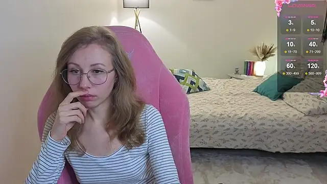 Lill Mary online show from October 27, 2025, 2:26 am