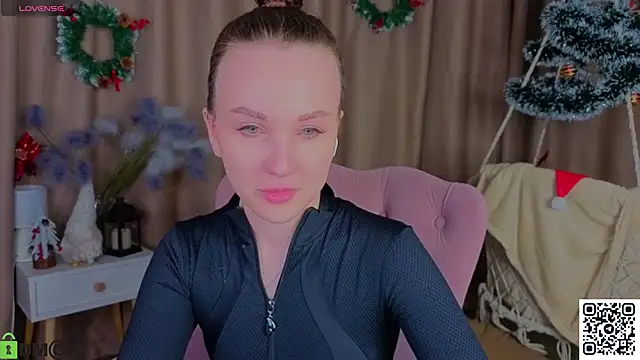 Wendy mm online show from December 14, 2025, 9:03 am