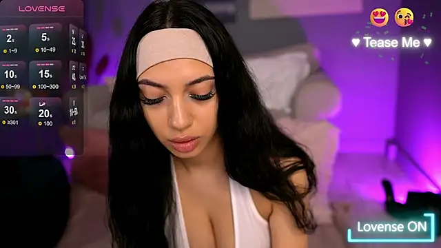 Snapshot of BetsyGonzale chatting on February 21, 2025, 4:18 am BetsyGonzale online show from February 21, 2025, 4:18 am