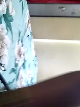 Snapshot of anuradha1432 chatting on October 2, 2025, 8:21 am anuradha1432 online show from October 2, 2025, 8:21 am