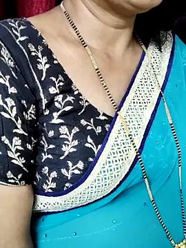 Snapshot of anuradha1432 chatting on October 29, 2025, 4:53 pm anuradha1432 online show from October 29, 2025, 4:53 pm