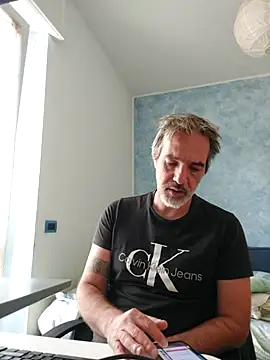 Snapshot of Marcolino183 chatting on June 16, 2026, 7:22 am Marcolino183 online show from June 16, 2026, 7:22 am