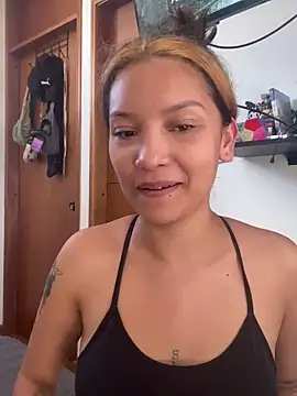 baby lizy online show from December 31, 2024, 7:18 pm