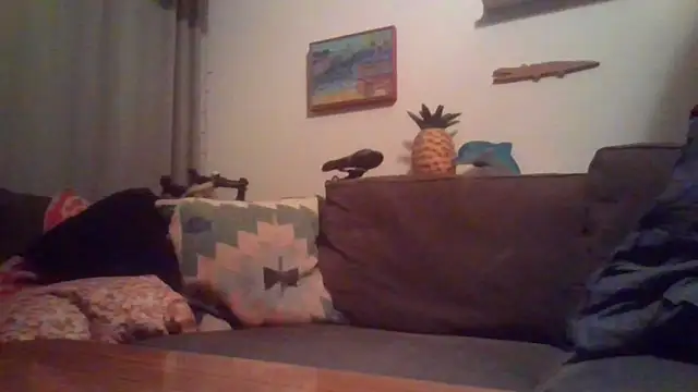 Snapshot of Mclozzz chatting on November 2, 2025, 6:21 pm Mclozzz online show from November 2, 2025, 6:21 pm