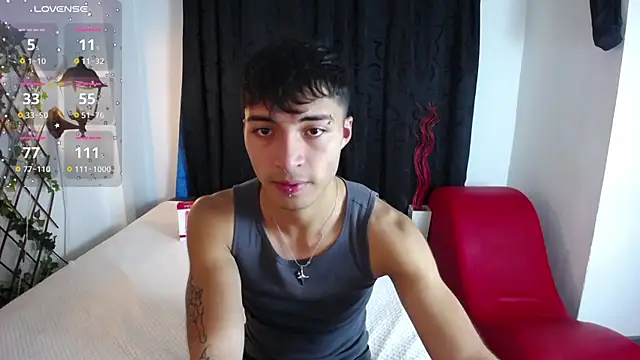 Snapshot of dylan_fun18 chatting on December 12, 2024, 2:55 pm dylan fun18 online show from December 12, 2024, 2:55 pm