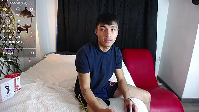 Snapshot of dylan_fun18 chatting on December 13, 2024, 5:43 pm dylan fun18 online show from December 13, 2024, 5:43 pm