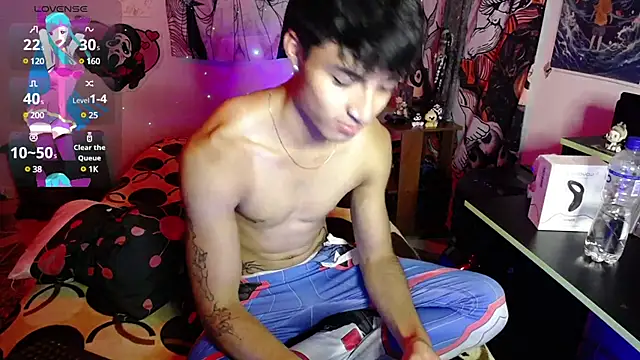 Snapshot of dylan_fun18 chatting on March 9, 2025, 1:35 am dylan fun18 online show from March 9, 2025, 1:35 am