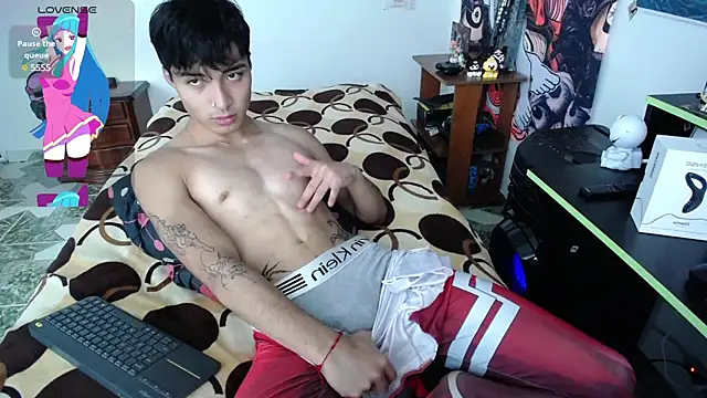 Snapshot of dylan_fun18 chatting on March 9, 2025, 9:14 pm dylan fun18 online show from March 9, 2025, 9:14 pm